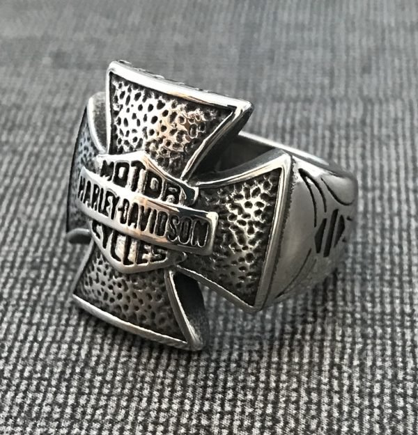 Harley Davidson cross ring