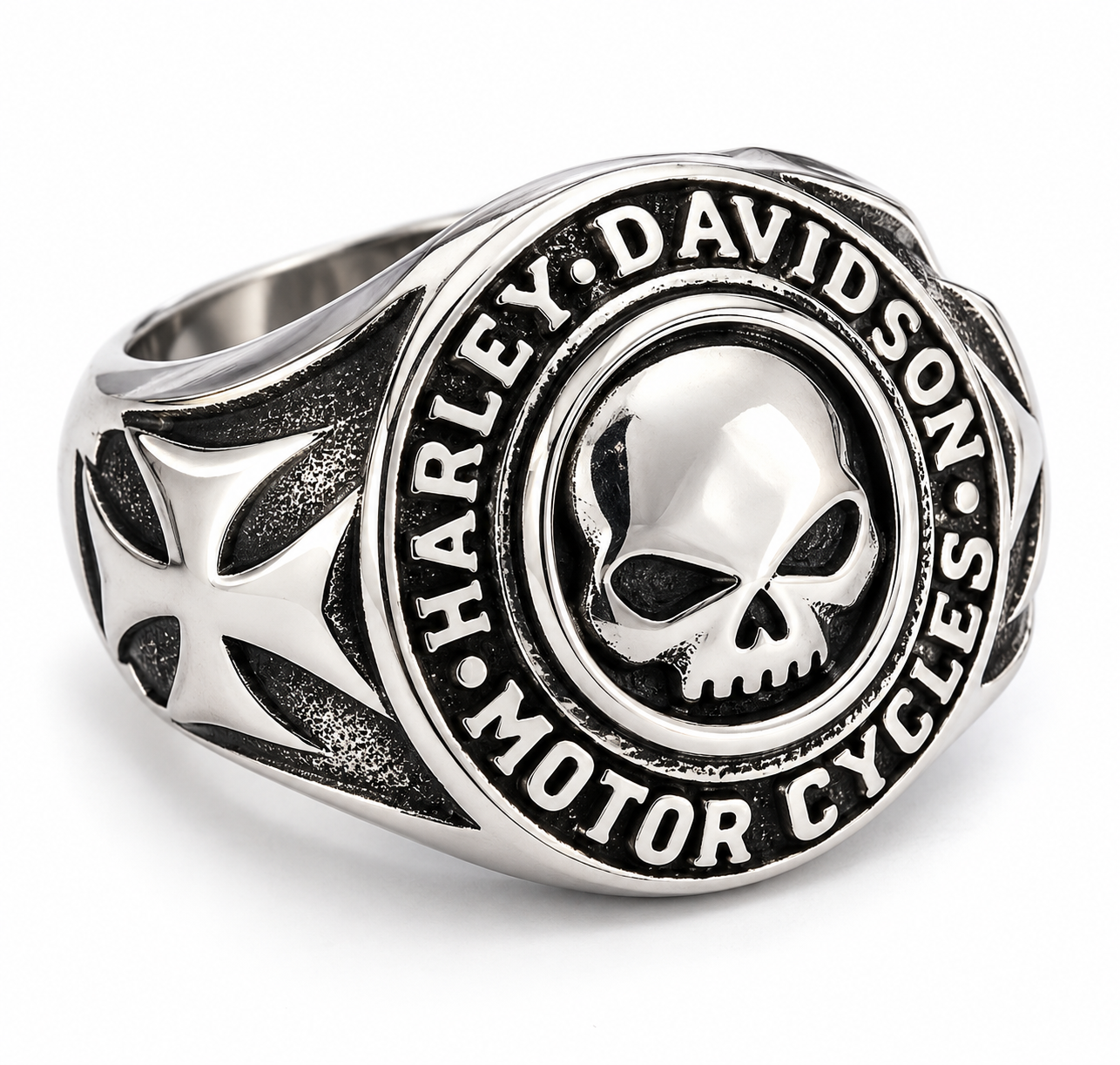 Skull Crest Biker Ring – independent biker-inspired jewelry